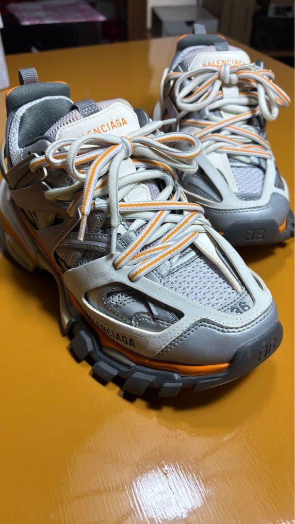 BALENCIAGA スニーカー track