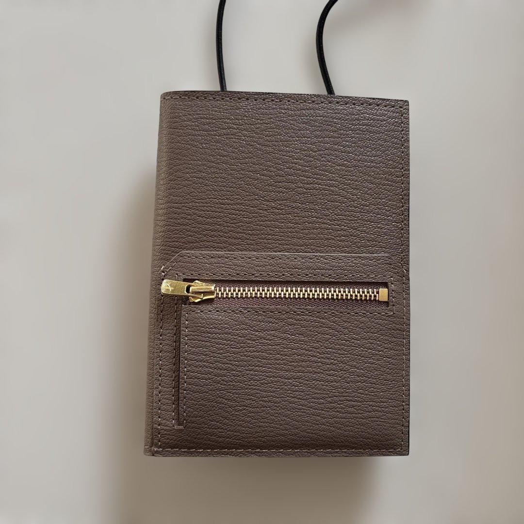 未使用　ラルコバレーノ　スマホショルダーバッグ