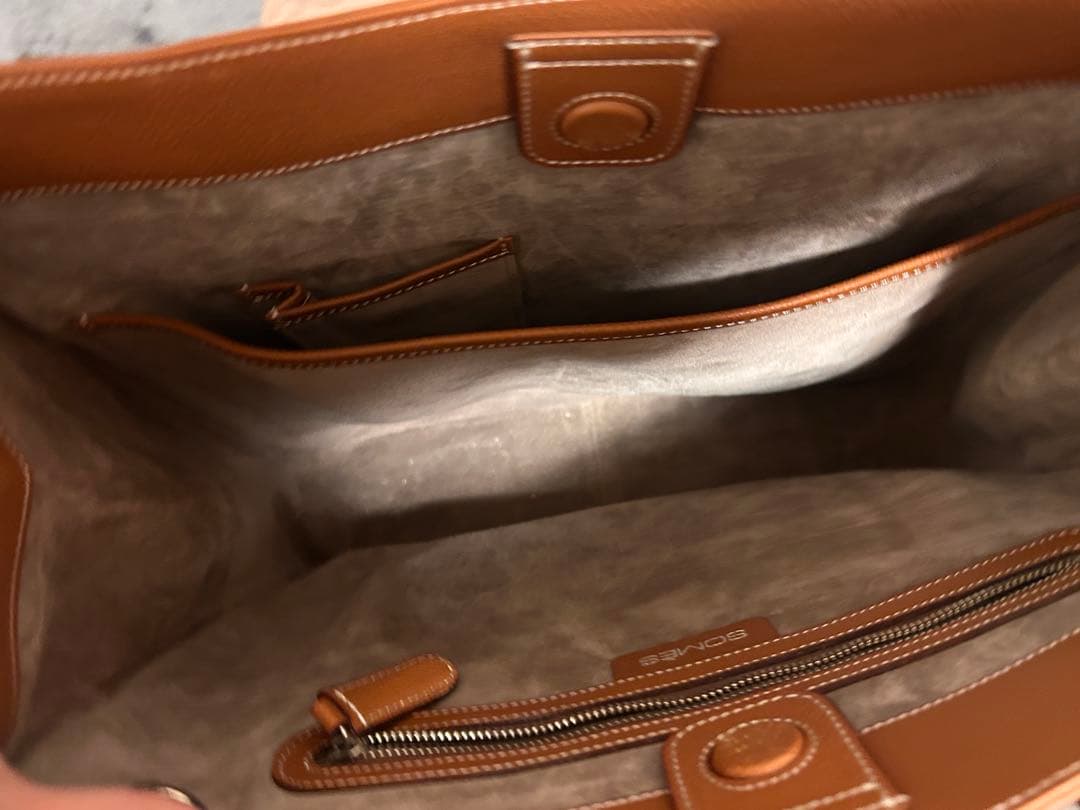 SOMÈS SADDLE ソメスサドル　レザーバック