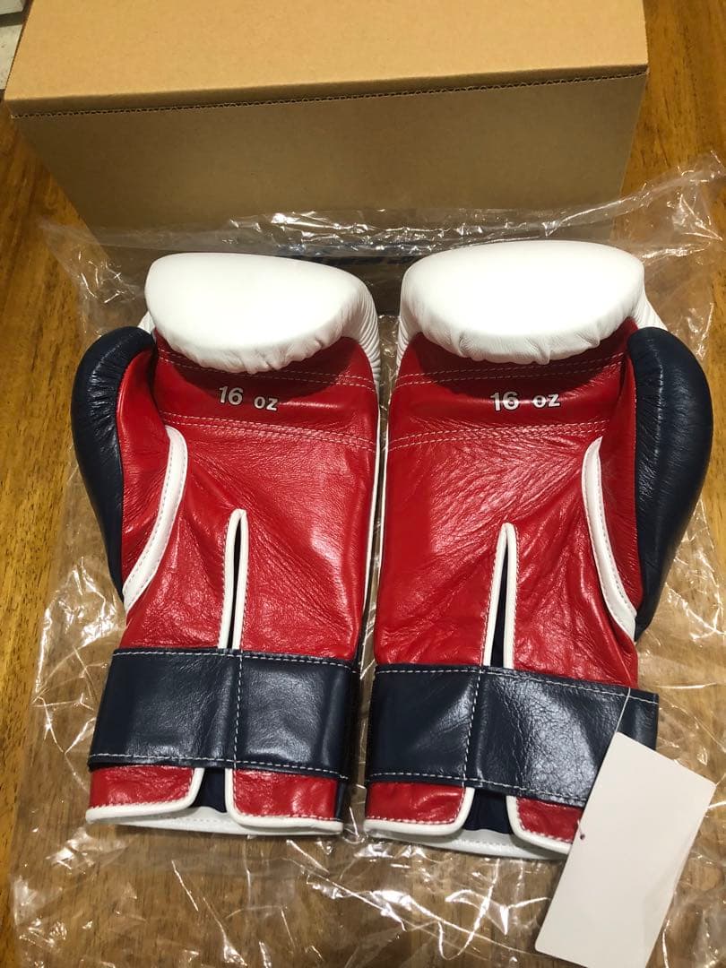Winning ボクシンググローブ 16oz