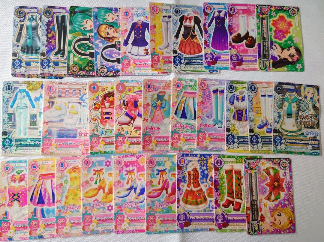 【アイカツ！】アイカツカード 約650枚 まとめ売り！