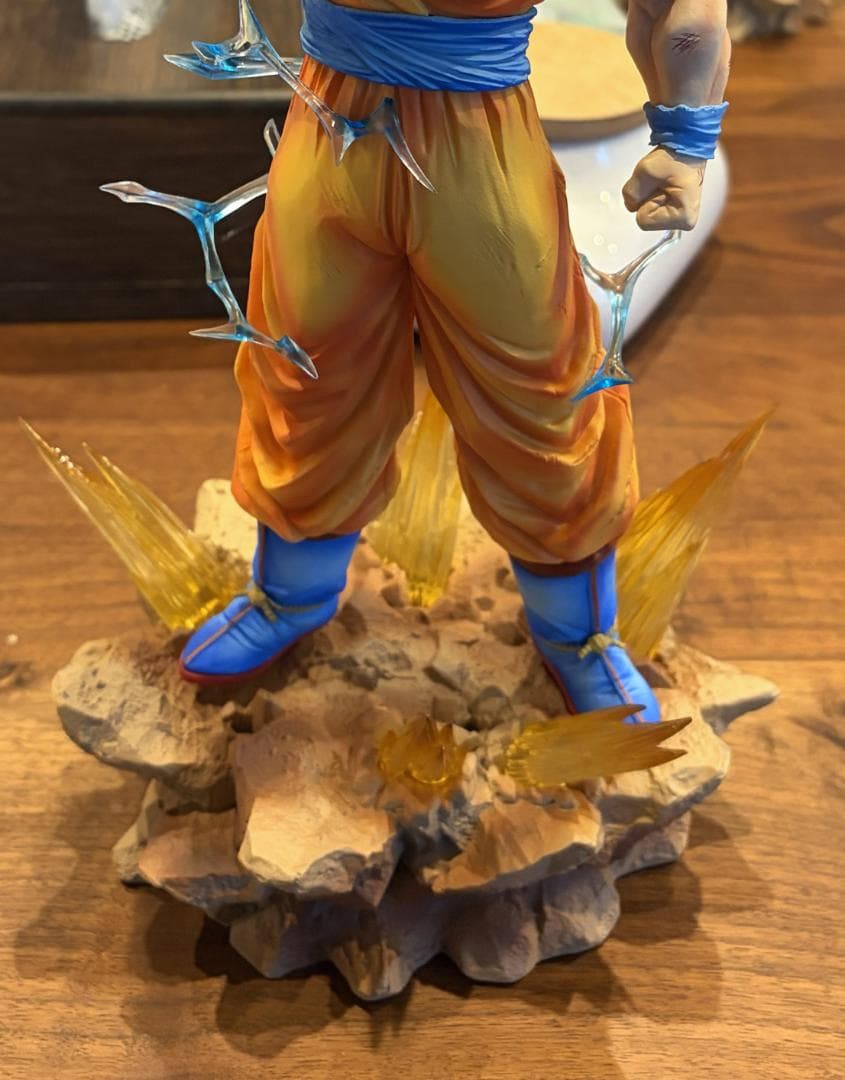 ドラゴンボール　孫悟空　超サイヤ人２　ガレージキット　フィギュア　JJスタジオ