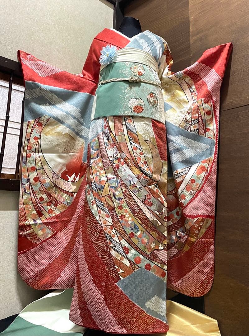 振袖 フルセット6点サイズM〜Ｌ絞り　熨斗吉祥花鳥蝶文　金銀彩　正絹