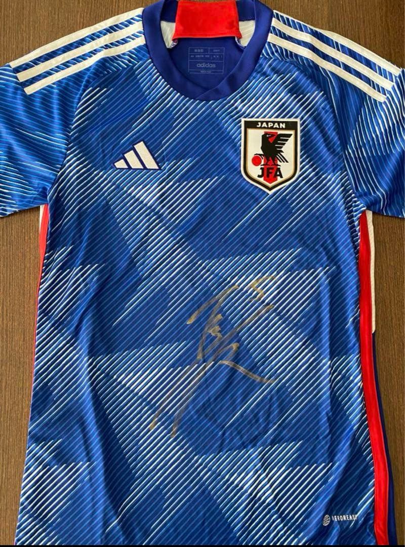 期間限定値下げ長友佑都サイン入りユニフォーム