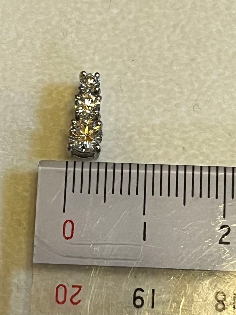 着用美品未使用　天然ダイヤモンドペンダントヘッド 0.5 ct QVCgstv