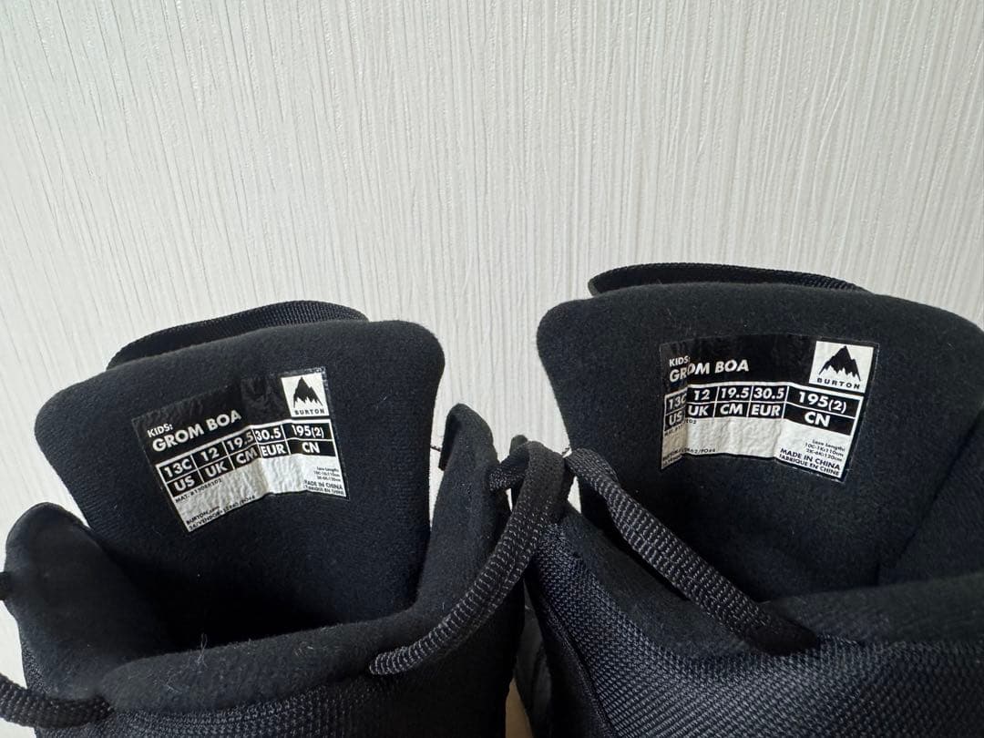 Burton Grom BOA 子供用スノーボードブーツ 19.5