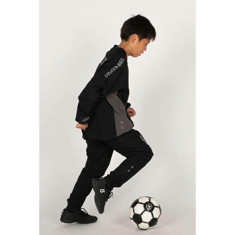 新品LUZe　ルースイソンブラ　STRETCH TAFTA 　撥水防風ジャケット