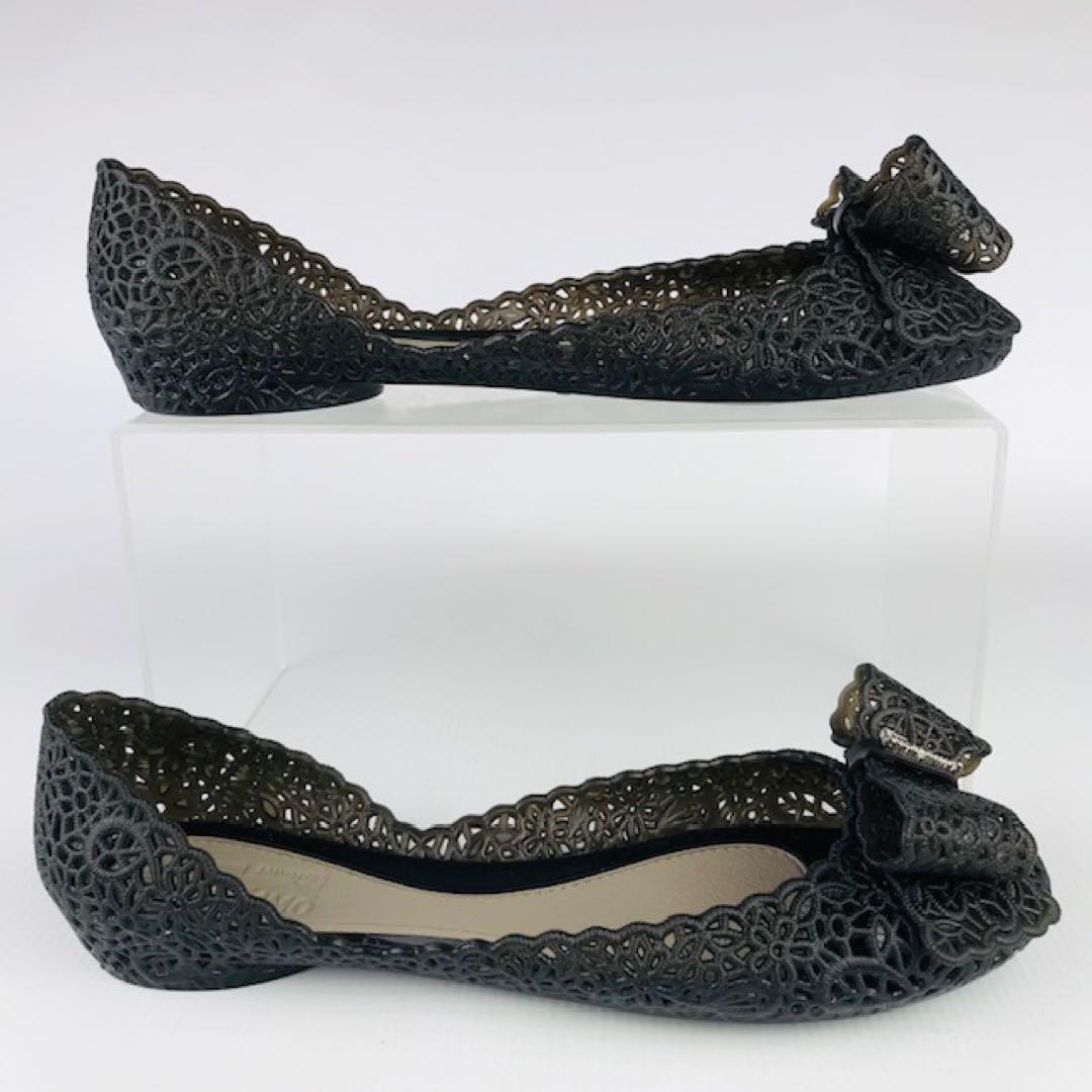 新品未使用★サルヴァトーレフェラガモ・メタルロゴ ラバー フラットシューズ(6)