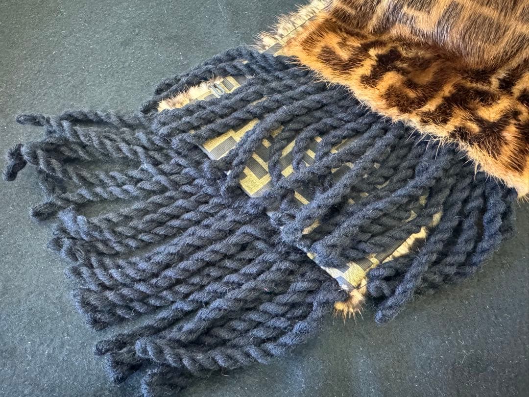 FENDI ズッカ柄 ミンク　マフラー　未使用品！