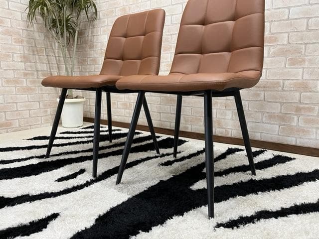 ダイニングチェア　２脚セット　ブラウン　新品