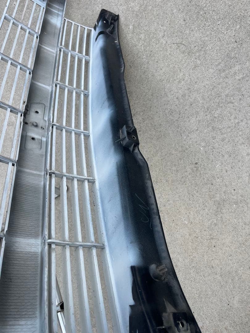 Chevrolet グリル ホワイト　アストロ