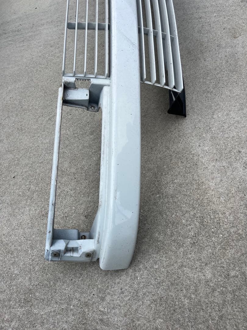 Chevrolet グリル ホワイト　アストロ