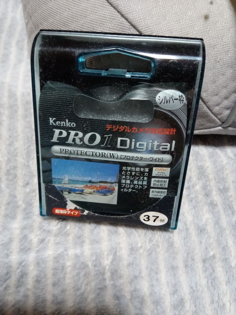 OLYMPUS M.ZUIKO DIGITAL 45mm フード、プロテクター