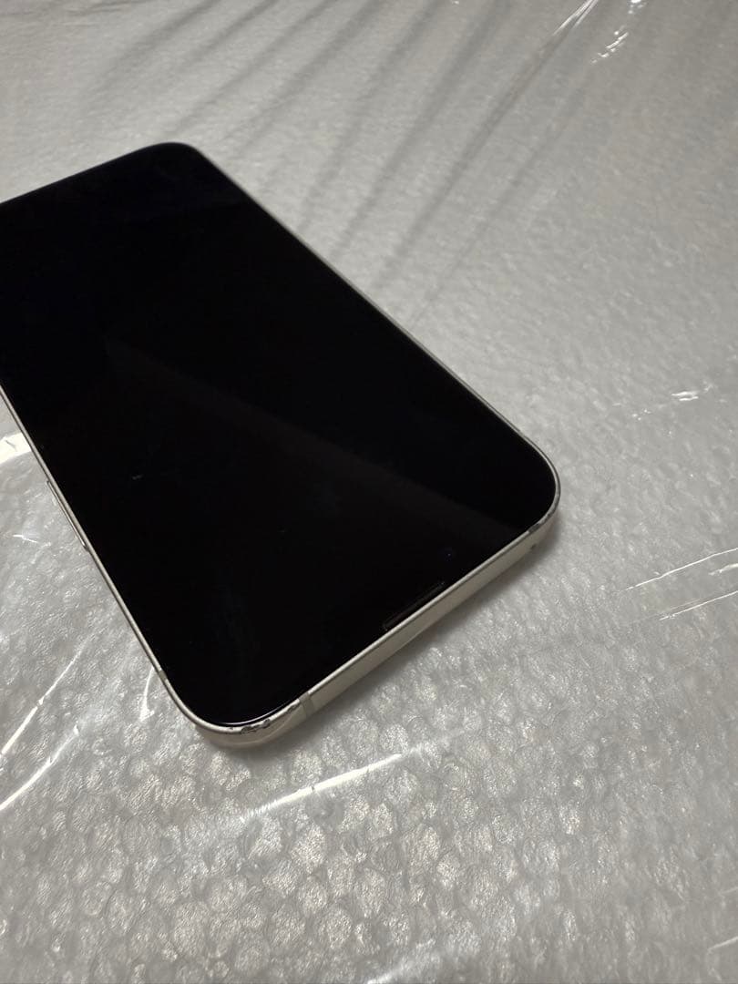 Apple iPhone 13 シルバー 本体　容量128GB