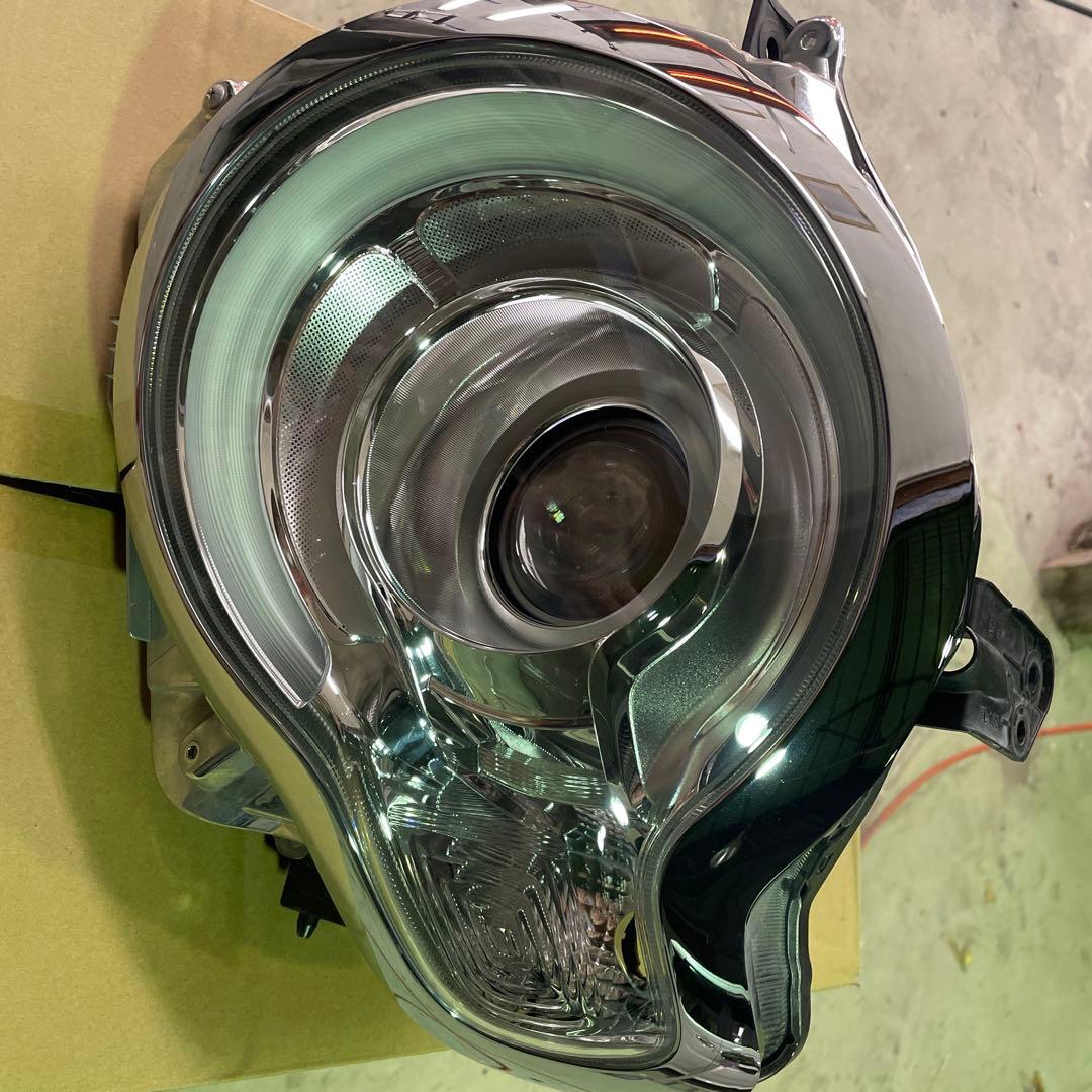 クロスビー　MN71S 左純正LEDヘッドライト　35320-76R62