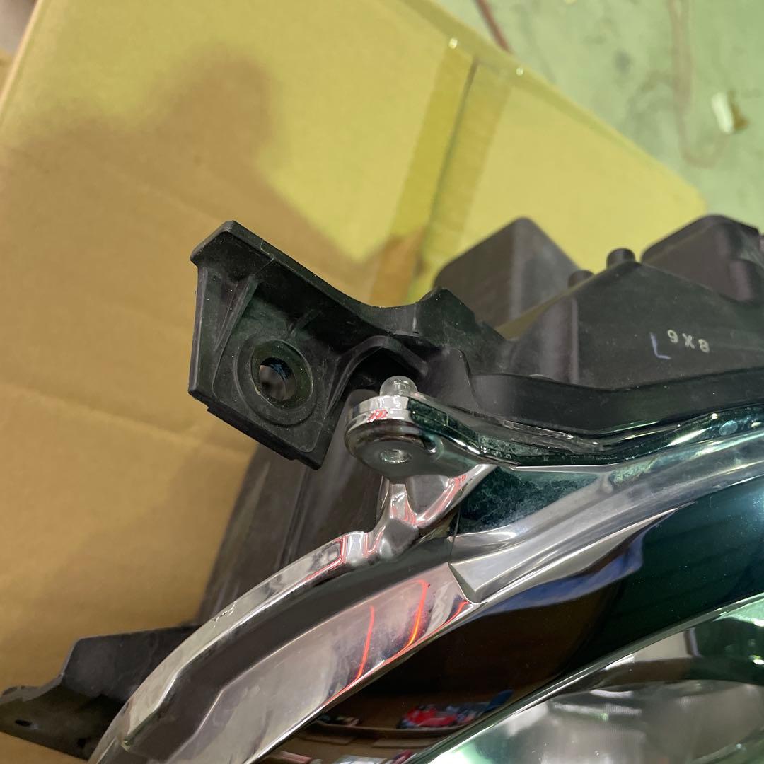 クロスビー　MN71S 左純正LEDヘッドライト　35320-76R62