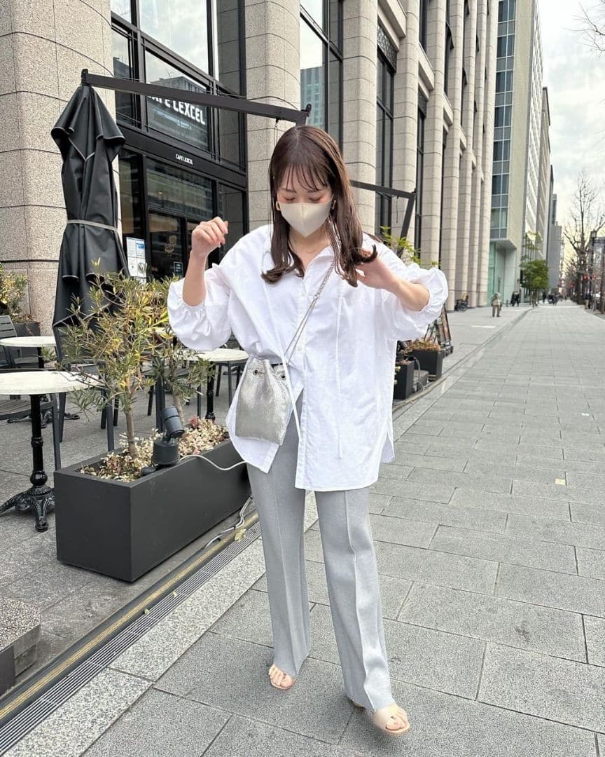 新品 ダンボールストレートパンツ