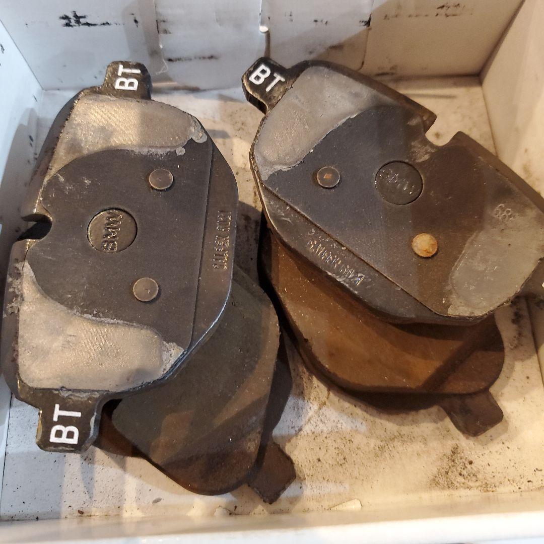  G01 X3純正ブレーキパッド 前後SET