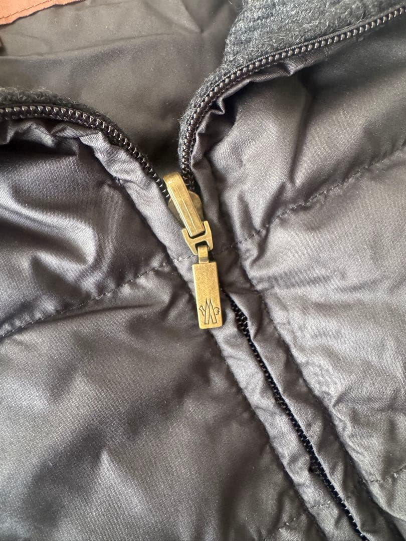 MONCLER ダウンベスト サイズ6 黒