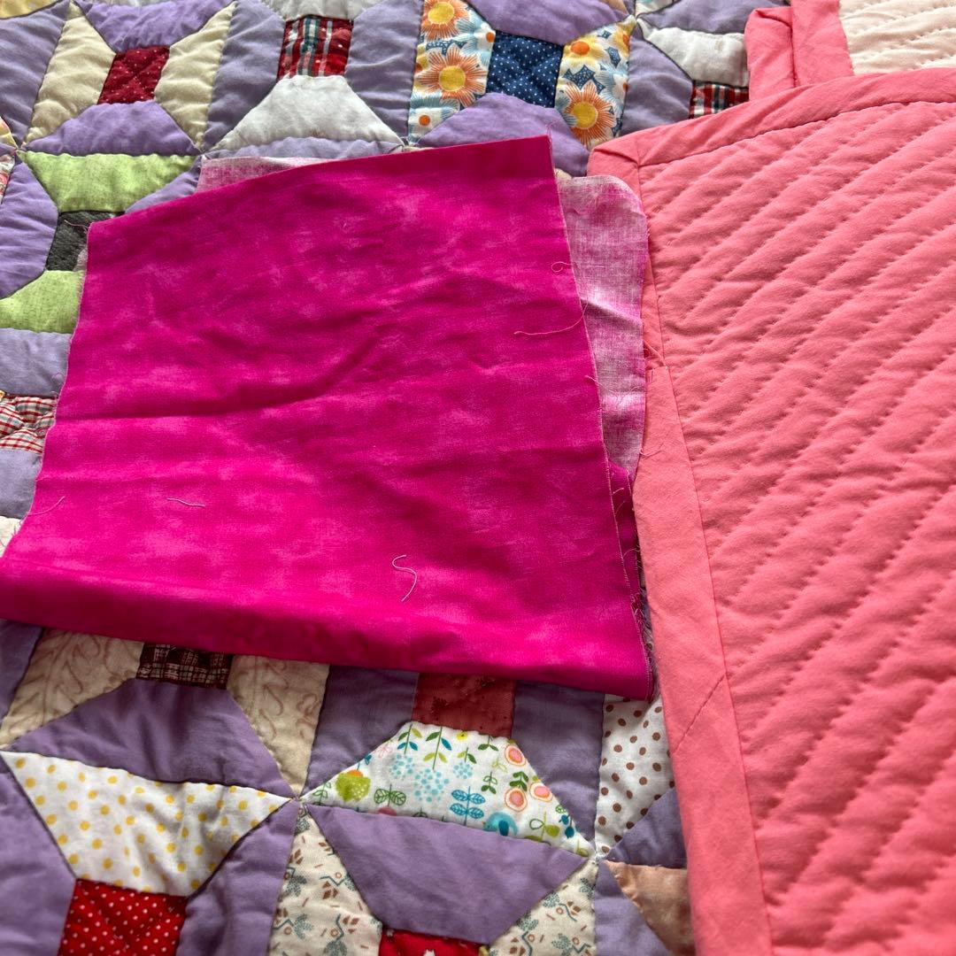 ハワイアンキルトのベッドカバー