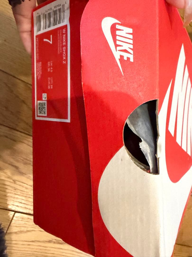 定価18,700円！Nike Shox Z ウィメンズシューズ 7