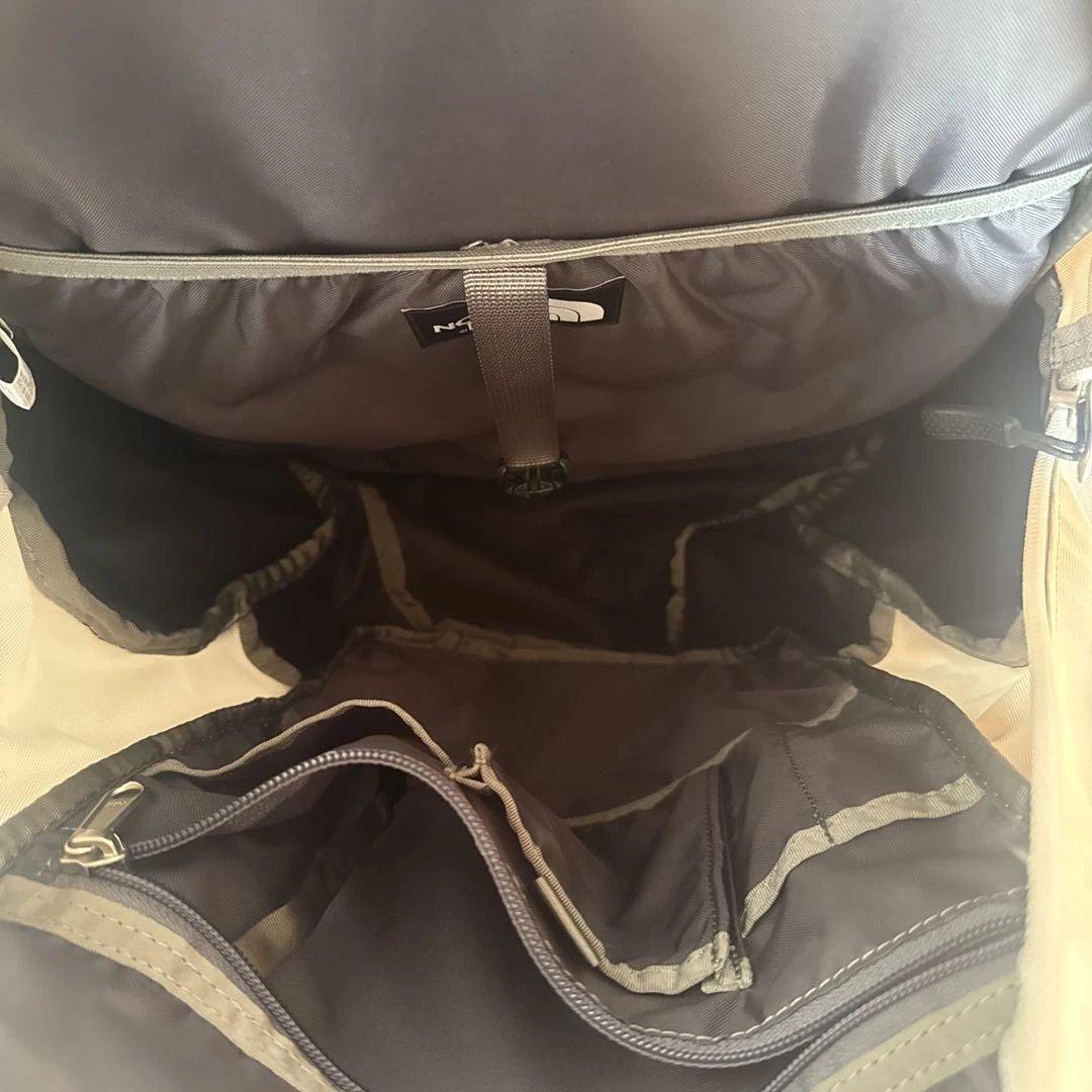 ザ ノースフェイス バックパック リュック ライトベージュ