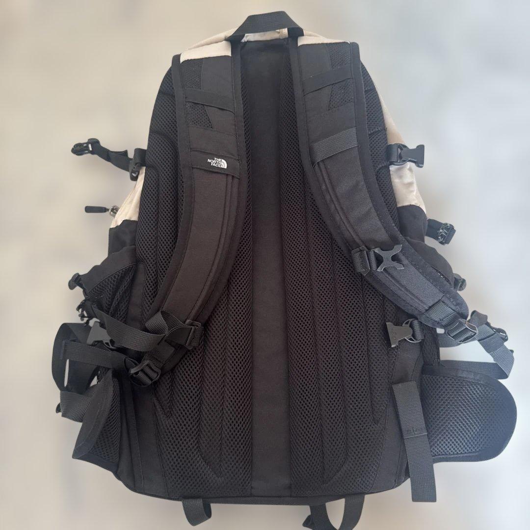 ザ ノースフェイス バックパック リュック ライトベージュ