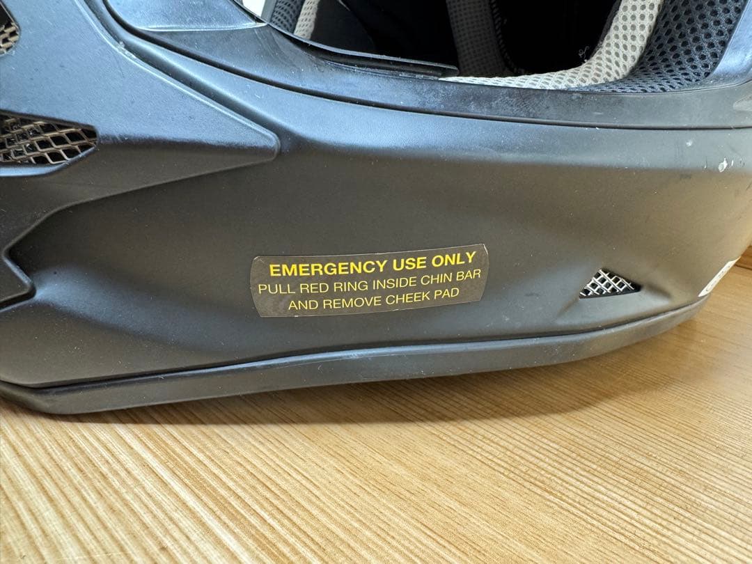 SHOEI ショウエイ　VFX-W ヘルメット　バイク