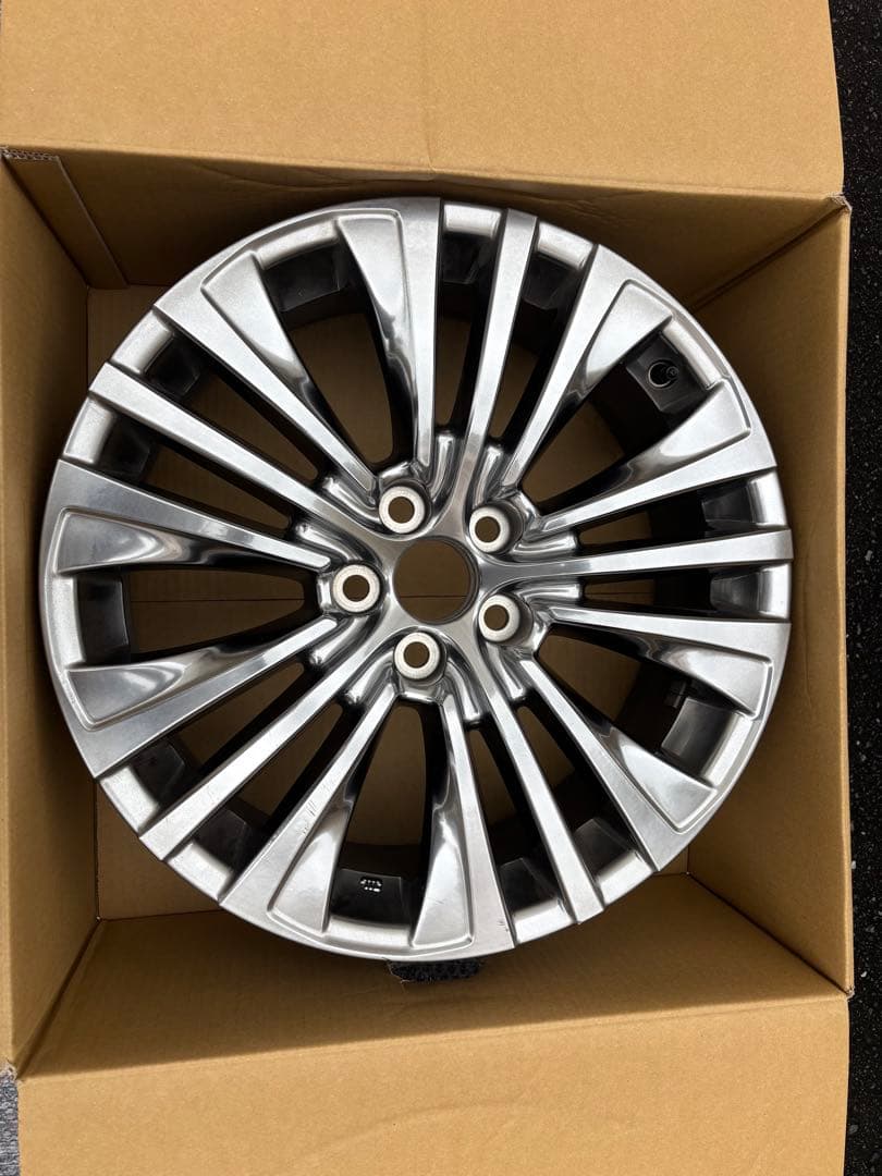 TOYOTA 80ハリアー 純正19インチ　アルミ　1本