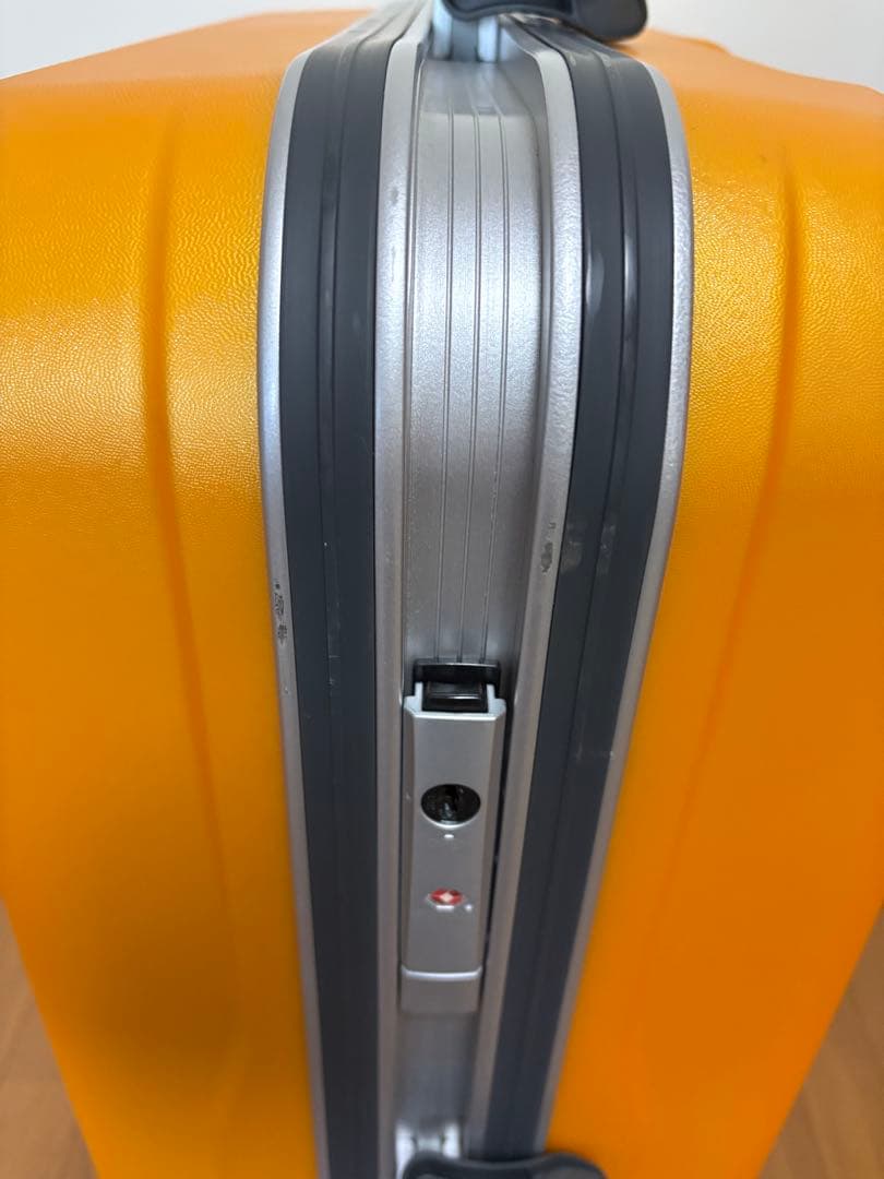 美品 大容量 プロテカ エキノックスライトα 95L スーツケース 鍵付き