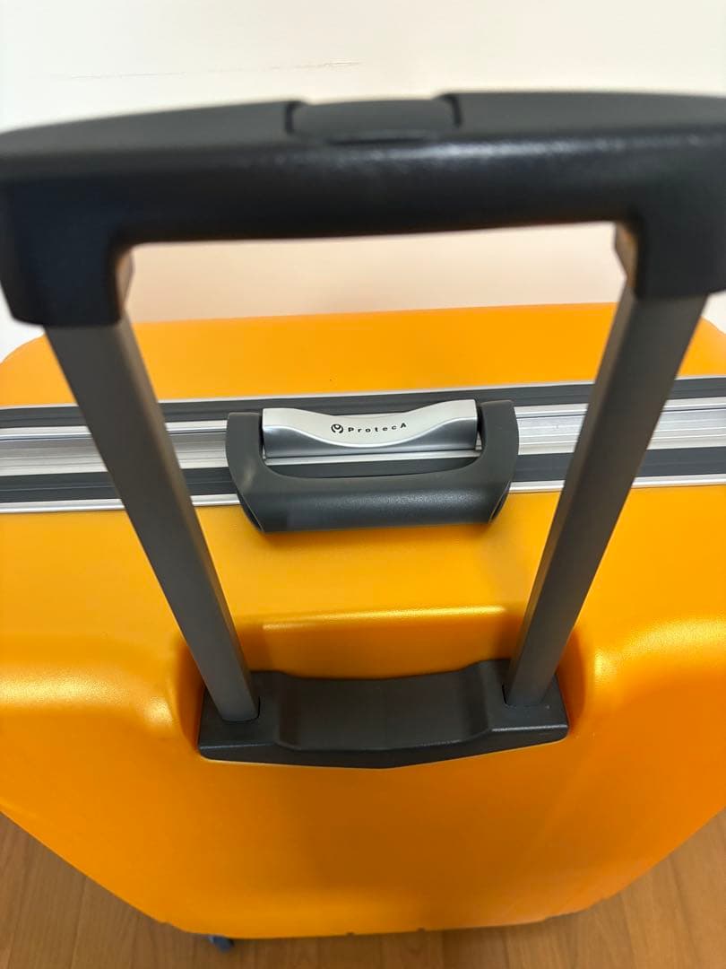 美品 大容量 プロテカ エキノックスライトα 95L スーツケース 鍵付き