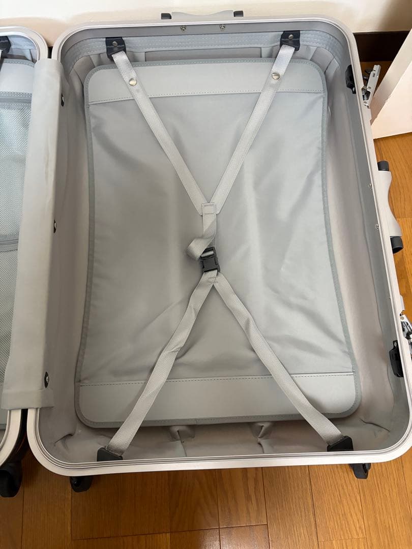 美品 大容量 プロテカ エキノックスライトα 95L スーツケース 鍵付き
