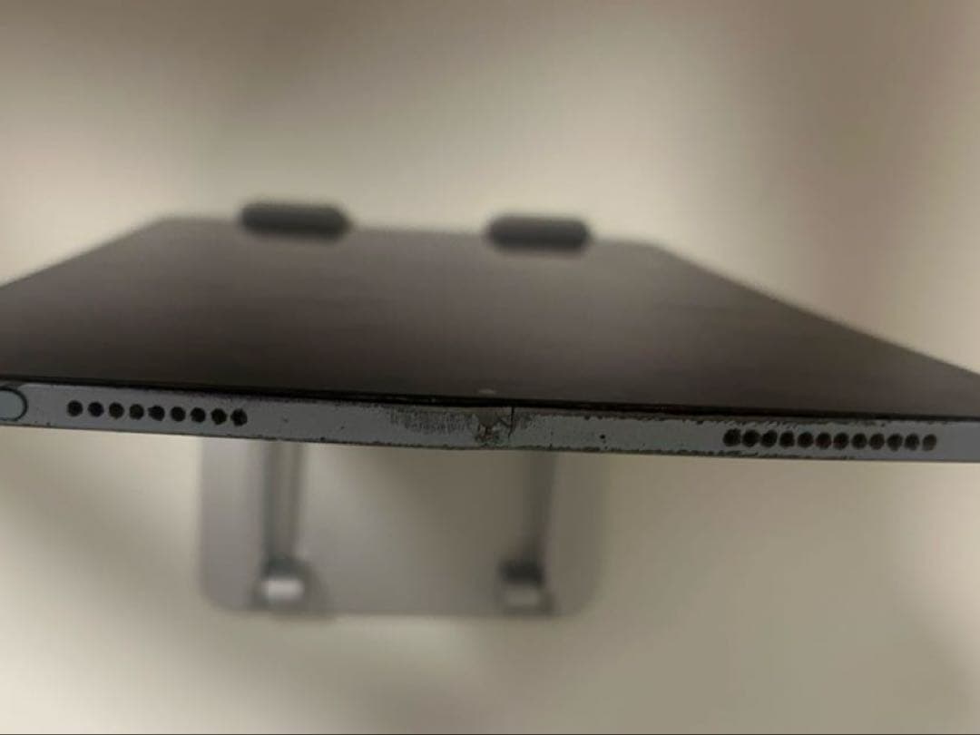 【*ン様 iPad Air4（第4世代）Wi-Fiモデル　ジャンク品