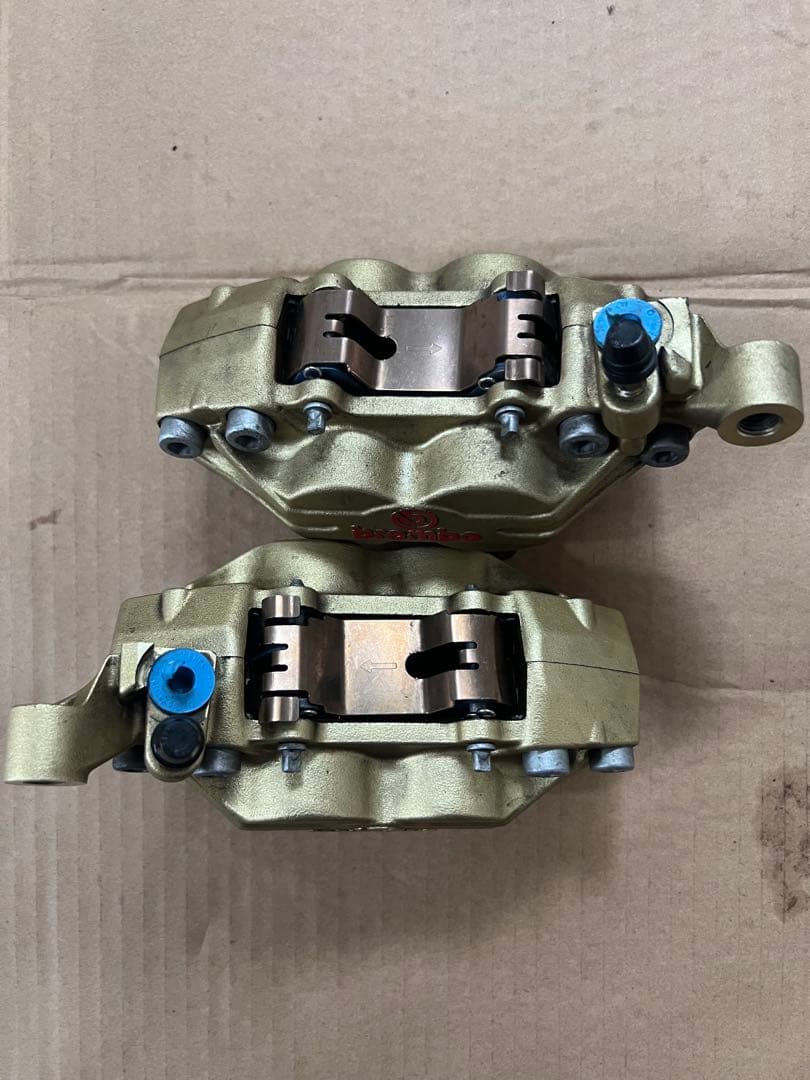 brembo キャリパー 100mmピッチ XJR1300