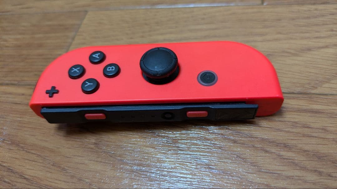箱付き美品！ニンテンドースイッチ本体（おまけ：ハードケース、128GBのSD）