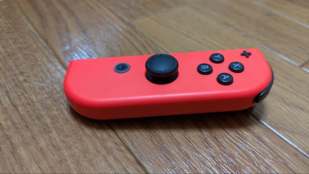 箱付き美品！ニンテンドースイッチ本体（おまけ：ハードケース、128GBのSD）