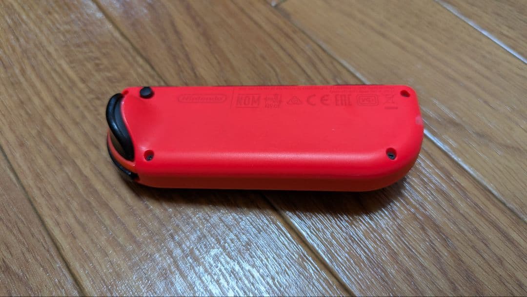 箱付き美品！ニンテンドースイッチ本体（おまけ：ハードケース、128GBのSD）