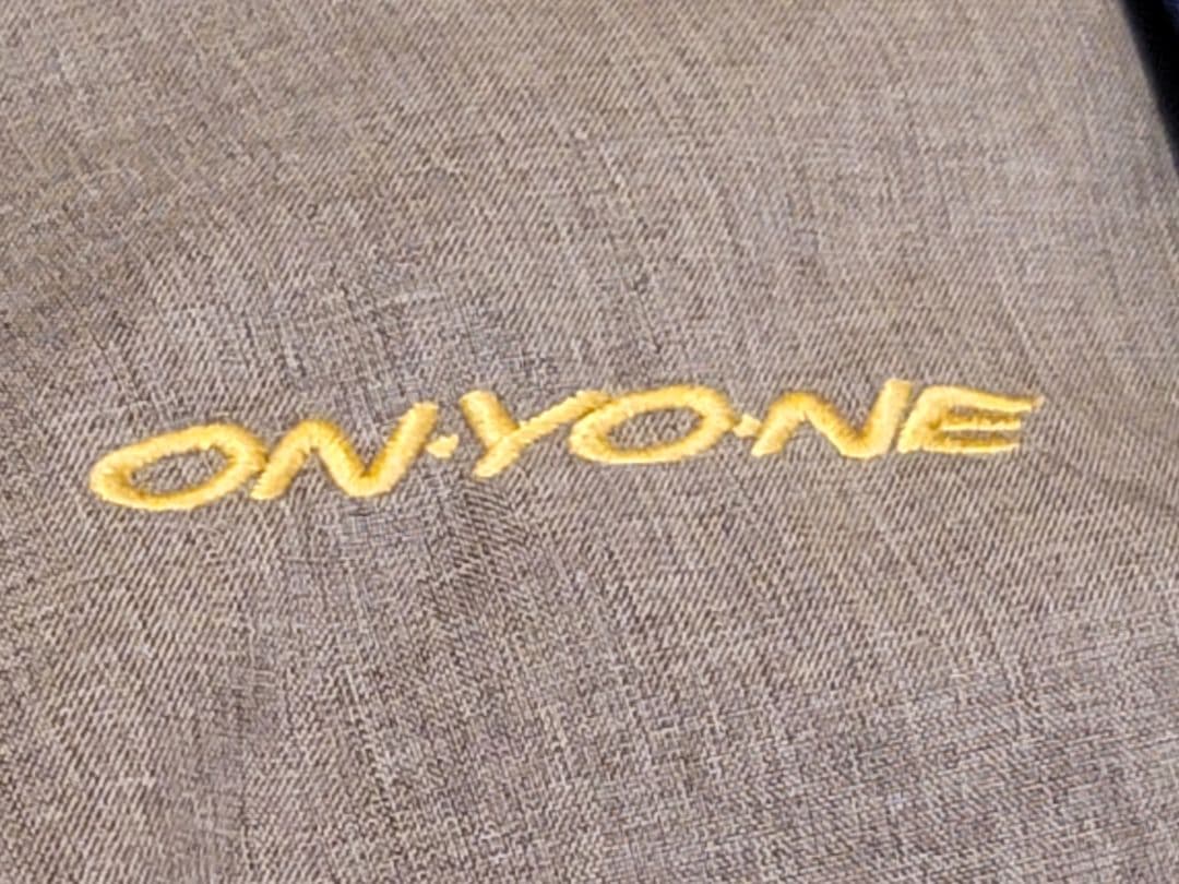 【美品】ONYONE スキーウェア 上下セット S