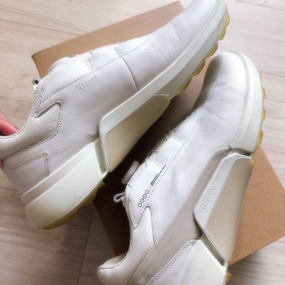 eccoメンズ ゴルフシューズ BIOM HYBRID4 BOAホワイト 防水