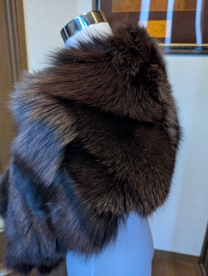 SAGA FOX ボリュームショール