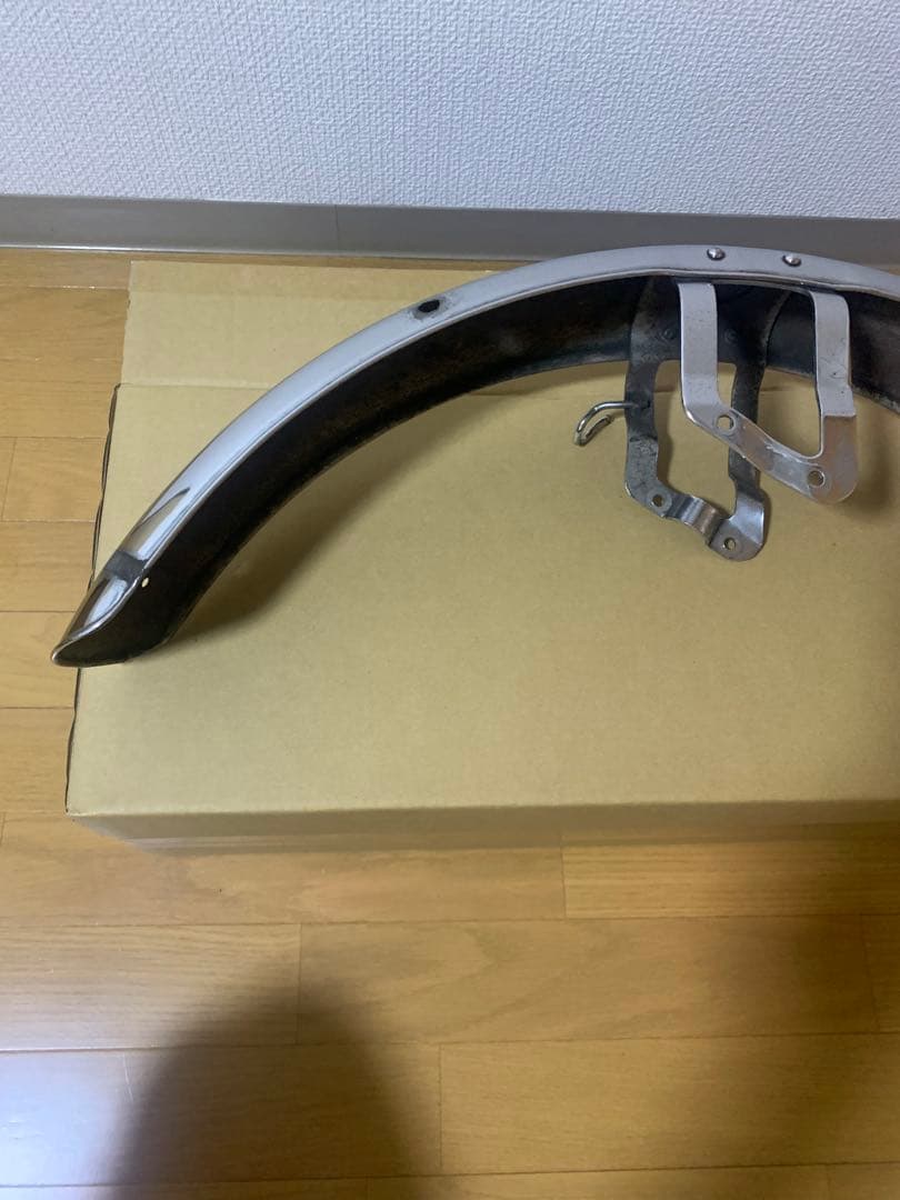 ＣＢ400Ｆ　フロントフェンダー