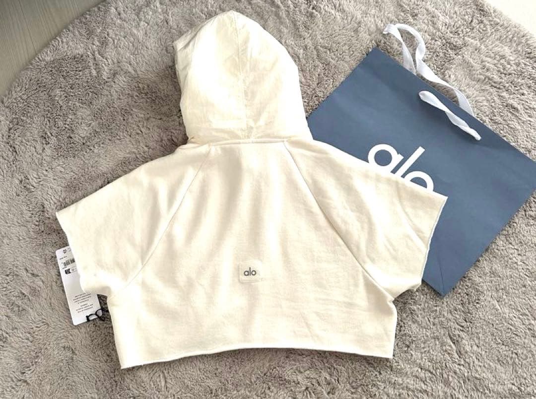 ヨガ・ピラティス aloCroppedin the AirShort Sleeve Hoodie