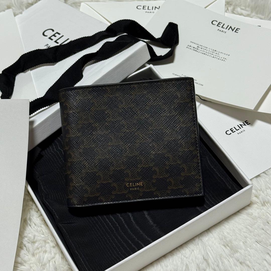 ⭐️未使用品⭐️　CELINE　二つ折り財布　トリオンフ　バイフォールド