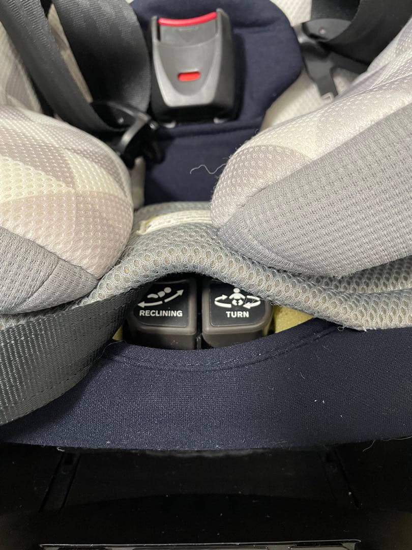 コンビ　クルムーブスマート　エッグショック　チャイルドシート