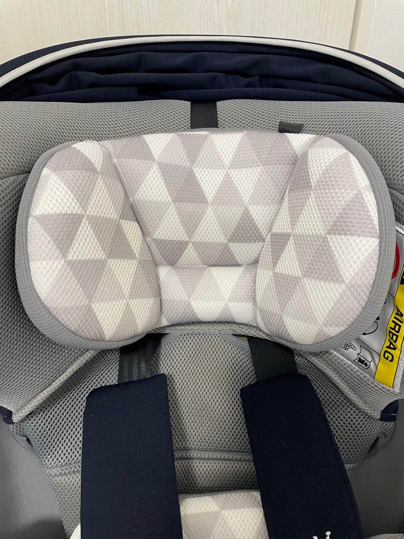 コンビ　クルムーブスマート　エッグショック　チャイルドシート