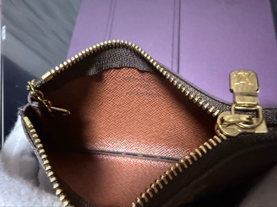 ルイヴィトンカードキーケースポシェットクレ　極美品！