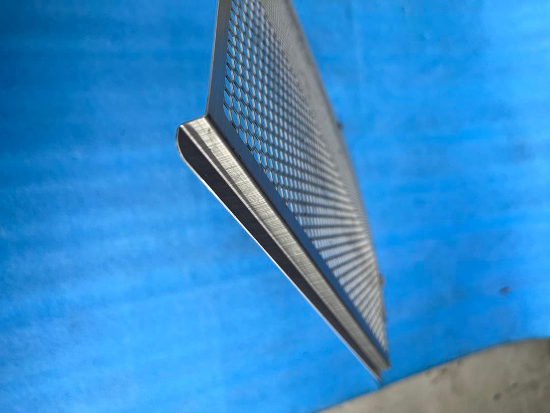 エッチングファクトリー製 CBR600RR(20~)用 ラジエターコアガード