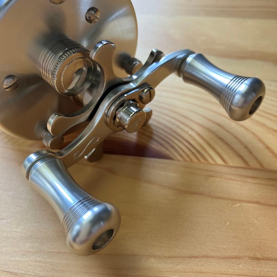 五十鈴工業　BC620SSS SILVER