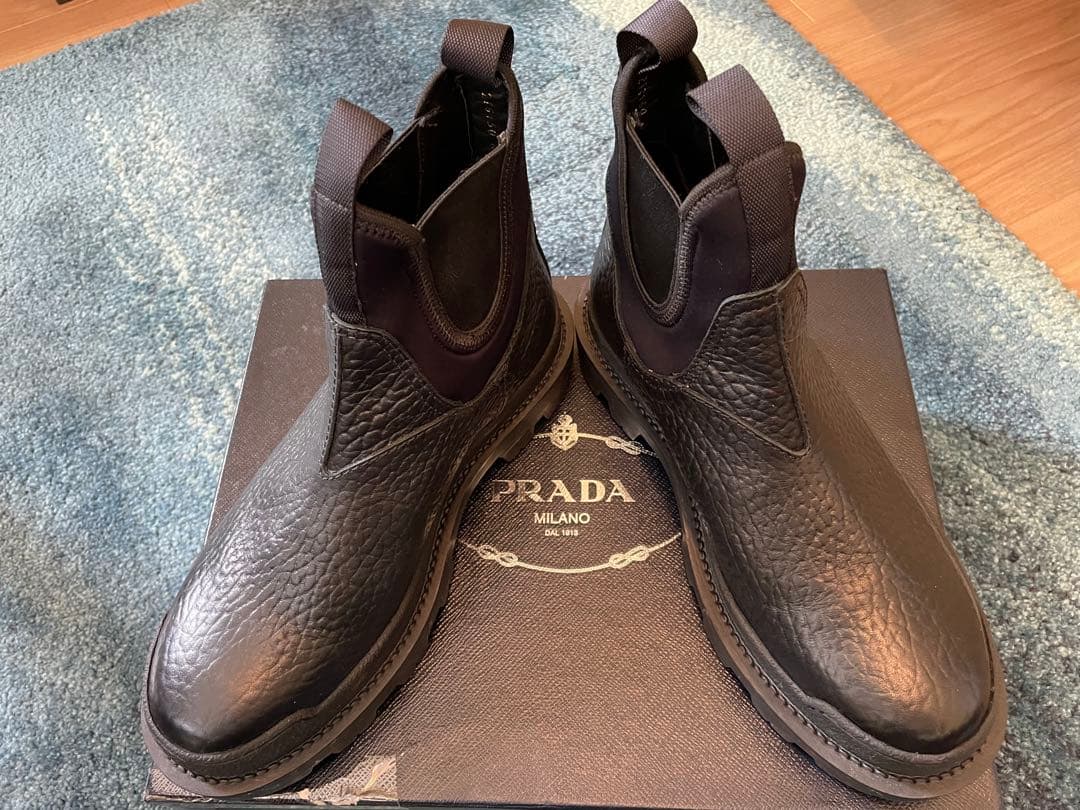 PRADA ブラック サイドゴアブーツ