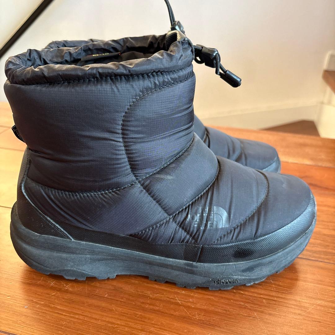 ノースフェイス　ヌプシ　ブーツ